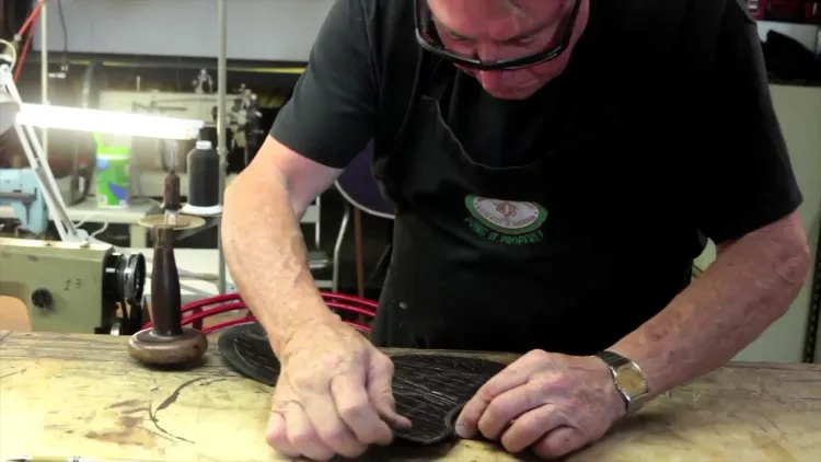 (USB) Vanishing Trades: 6 short films - Image 3